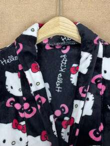 Sanrio 1件官方Hello Kitty红色背景全印花法兰绒柔软亲肤浴袍，秋冬家居服 - 彩色 - 查看 9