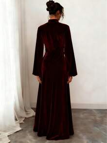 Elegante vestido de terciopelo burdeos de manga larga con mangas acampanadas, cinturón en la cintura y cremallera, adecuado para otoño/invierno, fiesta de cóctel, dama de honor de boda, Navidad