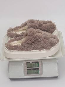 Dép đi trong nhà màu be cổ cao mới mùa đông, sử dụng ngoài trời và hàng ngày, gót chân được che phủ hoàn toàn, lớp lót ấm áp, cỡ 36-45 dép đi trong nhà màu nâu sẫm - Thú nhồi bông lục giác màu nâu sẫm - Xem 9