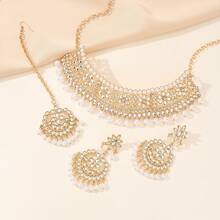 4件套奢华波西米亚风手工串珠首饰套装，包括仿珍珠头饰、额饰、水晶项链和耳环，适合女性婚礼、日常佩戴或节日庆典。 - 花朵型 - 查看 6