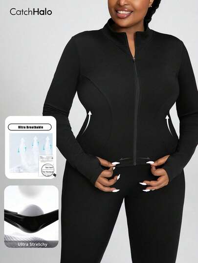 جاكيت رياضية مناسبة للمقاسات الكبيرة، ذات تصميم رشيق وملائم للقوام المنحني، باللون الأسود، مزودة بثقب للإبهام، فائقة التنفس، سحاب كامل، ياقة عالية، تأتي بتصميم مناسب للشكل والحركة، مناسبة للتمارين الرياضية والجري والاستخدام اليومي في فصلي الخريف والشتاء