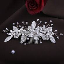 1件新娘头饰，手工制作仿珍珠和水晶装饰花朵发梳，银色 - 銀色 - 查看 8