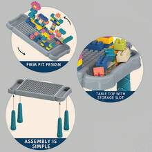 积木游戏桌套装，儿童益智玩具，幼儿园组装套装，提升专注力，便携礼盒包装，ABS材质，蒙德里安配色，生日、万圣节、圣诞节礼物佳选，学前活动，寓教于乐，模块化设计，艺术游戏，结构坚固，创意搭建，互动游戏，适合幼儿和儿童，节日礼物