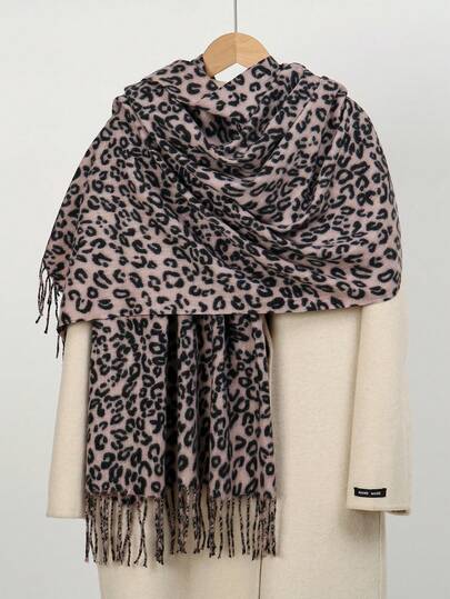 1pc Circular Leopard Print Fashion Fringed Scarf