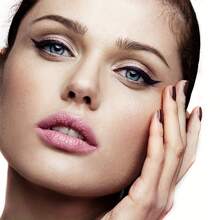 1pc Multifunctional Eye Tool Aid Cards, Reusable Eyeliner Template Eye Shadow Eyebrow Template Aid Makeup Learning Tool Card Easy To Use Suitable For Quick Makeup Eyeliner Eye Shadow Eyebrow Extensions - Clear - View 8