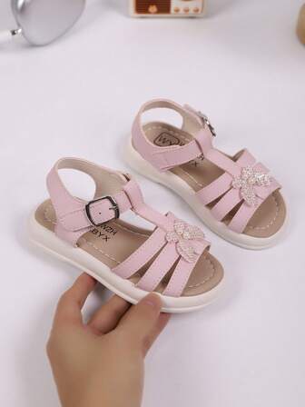 1 Pair Of Fashion Hook-And-Loop Butterfly Princess Shoes, Suitable For Girls, Non-Slip, Crystal Jewelry, Suitable For Daily And Leisure Wear, A Variety Of Styles To Choose From, Random Delivery.