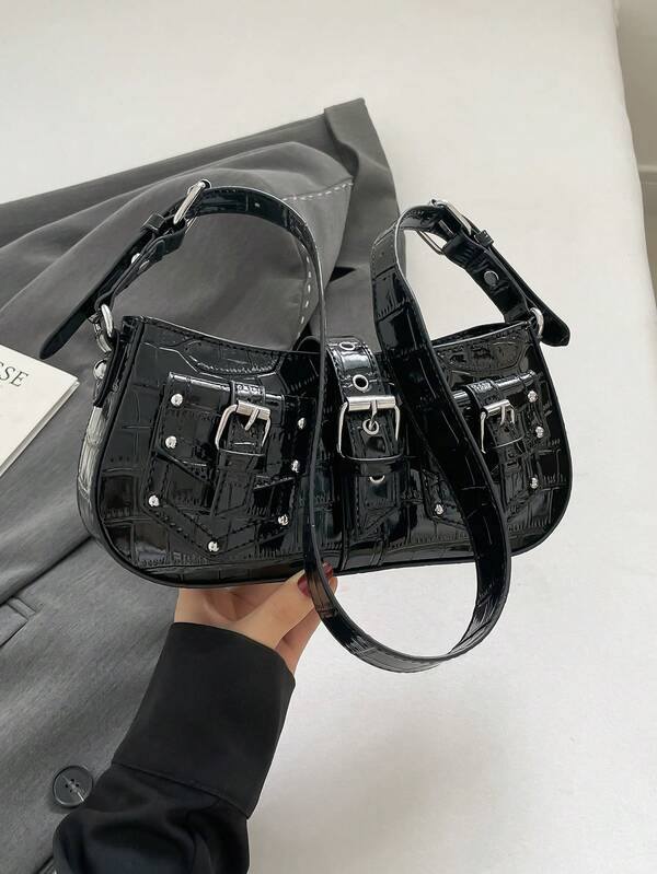 Bolsa de Ombro Decorativa com Corrente Versátil e da Moda, Adequada para o Transporte Diário de Mulheres, Preta