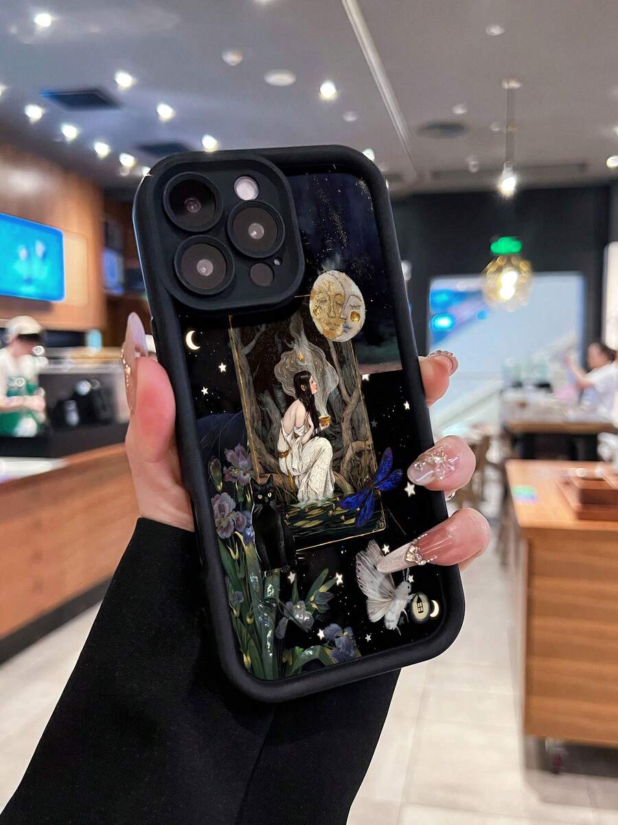 Funda para teléfono con diseño de criaturas nocturnas místicas. Compatible con teléfonos , 17, 16 Pro Max, 15 Pro Max, 13 y 12. Fabricada en TPU, ofrece protección contra golpes y caídas. Un regalo ideal para familiares, amigos, seres queridos, parejas y para Halloween. - Café integral - Ver 1
