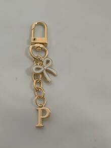 1pc White Exquisite Bow Tie Capital A-Z Letter Keychain Pendant Suitable For Bags, Backpacks, Car Key Pendants, Graduation Season, School Season, Small Gifts For Each Other, Suitable For Handbags, Backpacks, Keys,