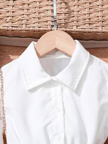 فستان قميص بأكمام قصيرة للبنات المراهقات، بتصميم زهري ومرقع من الشبك مع ربطة عقدة على الخصر، مناسب للربيع والصيف - الأحمر - مشاهدة 3