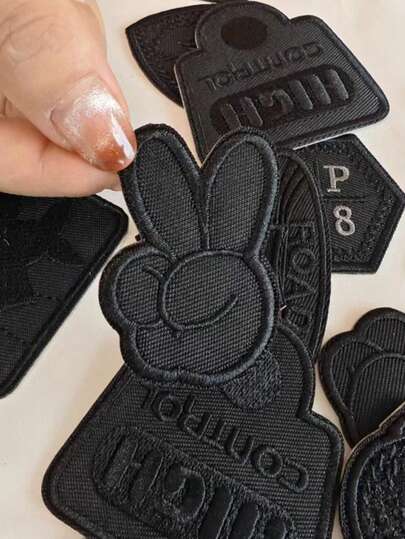 1pc Strong Self-Adhesive Embroidered Patch, Down Jacket Repair Savior, Sewing-Free Black Pattern Cloth Patch, Embroidered Black Sewing-Free Cloth Patch, Used For Repairing Down Jackets, Sofa Holes