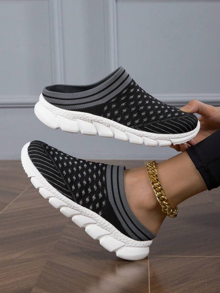 Women's Knitted Mesh Breathable Slip-On Mule Slippers, Handmade Knitted Lightweight Fashionable Casual Indoor Home Quiet Outdoor Leisure Party Wear Closed Toe Slippers - Black - View 1
