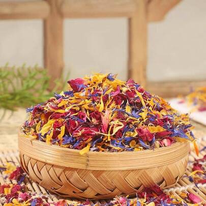 10g Rose Petals, Chrysanthemum Petals, Blue Petals Combination Pack, Dried Flower Bag, Preserved Flowers Decor - Suitable For Indoor Home Decor, Wardrobe, Kitchen, Shoe Cabinet, Creating Fresh Air, Flower Bags, Holiday Events, Parties, Weddings, Handmade Scattering, DIY Soap Making, Scented Candles, Dried Flower Arrangement
