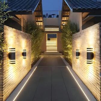 1/2 piezas Lámpara de pared para exteriores, iluminación de porche estilo europeo resistente al agua para villa, iluminación de estilo chino para entrada principal, con base superior e inferior E27, bombilla reemplazable, adecuada para porche, entrada principal, jardín, patio, balcón y escaleras (bombilla no incluida)