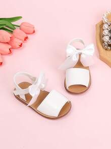 Novas Sandálias Rasteiras Slip-On para Meninas com Laço, Confortáveis e Respiráveis