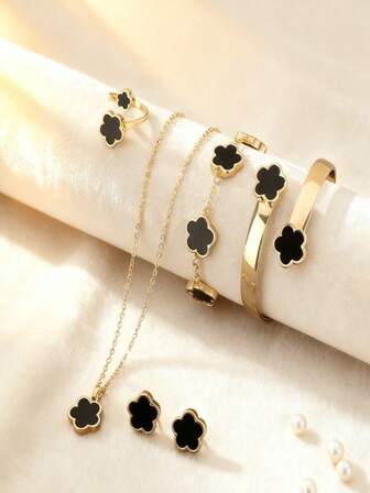 女士四叶草吊坠项链 - 精致合金/不锈钢饰品，简约设计，适合日常佩戴，生日/周年纪念礼物之选