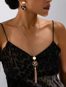 Round Tassel Leopard Print Earrings and Necklace Set