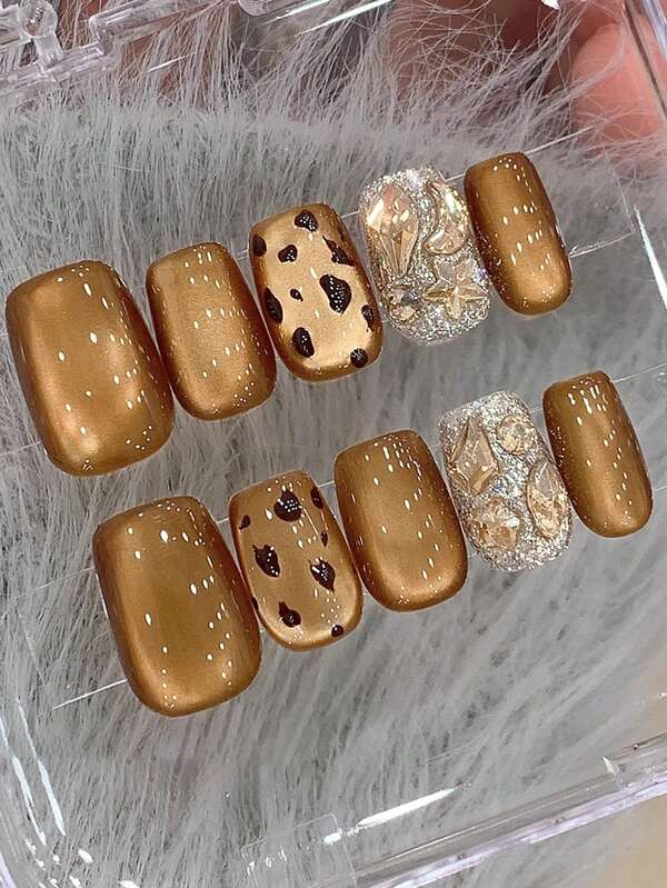 10pcs Pure Handmade Press On Nails Medium Nails Square Nails The Main Color Tone Is Warm Golden-Brown Cat Eyes With A Metallic Texture, Incorporating Classic Hand-Painted Leopard Print Elements.