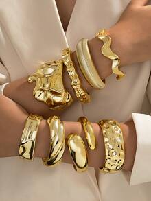 1pc DIY Fashionable Luxury Open Bangle Bracelet, Women's Gold-Tone Resin Bracelet, Versatile For Daily Wear, Party And Evening Events