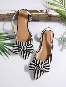 黑白尖头平底乐福鞋，蝴蝶结镂空设计，女士休闲优雅套脚鞋，春秋季