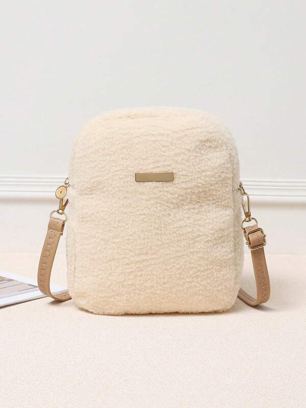 A New Solid Color Square Bag, Suitable For Autumn And Winter, Is A Fashion Plush Inclined Shoulder Bag, Suitable For Women Daily Use, Including Girls, Female College Students And White-Collar Women, The Classic Direction Camera Bag Shoulder Inclined Shoulder Bag, Suitable For Back-To-School Fashion Mobile Phone Packages