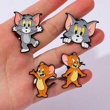 华纳兄弟 1/6 件套奇幻冒险卡通动漫胸针套装 经典汤姆和杰瑞珐琅别针金属徽章首饰服装背包配饰礼品