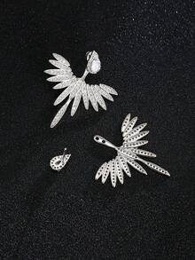 1 par de pendientes elegantes de mujer con diseño de hoja con tachuelas, accesorios de moda para uso diario, fiestas, vacaciones y bodas