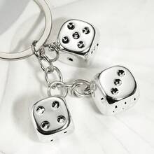 1pc Fashionable 8-Ball Dice Stainless Steel Keychain, Personalized Design Key Ring Bag Charm Accessory