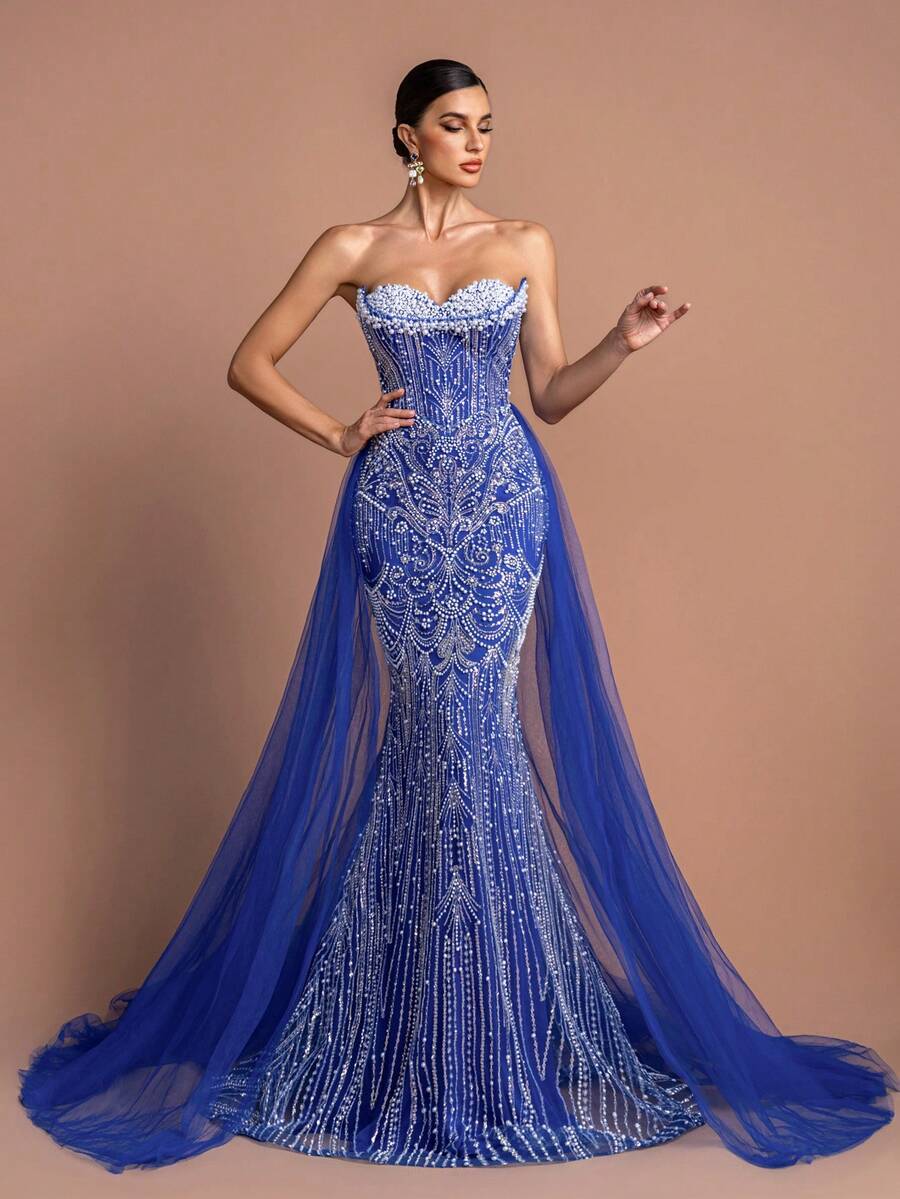 优雅女士无肩带长款派对礼服，饰以精致珍珠和撞色网纱细节，适合春季婚礼穿着。 - 寶藍色 - 查看 1