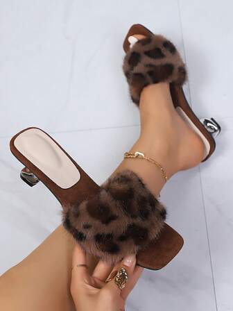 秋冬大码女式豹纹低跟方头毛绒拖鞋，时尚休闲毛绒鞋，厚底室内凉鞋