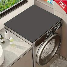 Un tapis d'égouttage de style minimaliste moderne, un nouveau tapis de séchage absorbant pour le comptoir de cuisine avec une surface résistante à la décoloration et un toucher doux et confortable. Supporte le lavage en machine pour un nettoyage facile, léger et portable, fabriqué en matériau de diatomite doux pour des propriétés antidérapantes et de séchage rapide. Convient pour les comptoirs de cuisine, la décoration de cuisine, les articles ménagers - Noir - Voir 12