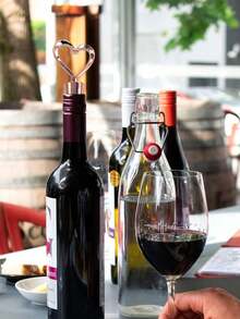 6 套（12 件）-（1 套 = 1 个酒瓶塞 + 1 个纱布袋）心形酒瓶塞，婚礼新娘礼物，赠送宾客。塑料心形酒瓶塞，配白色透明纱布袋，婚礼礼物，清新节日派对、万圣节装饰、万圣节派对用品、圣诞节装饰、情人节派对、家居装饰、家居礼品。 - 彩色 - 查看 2