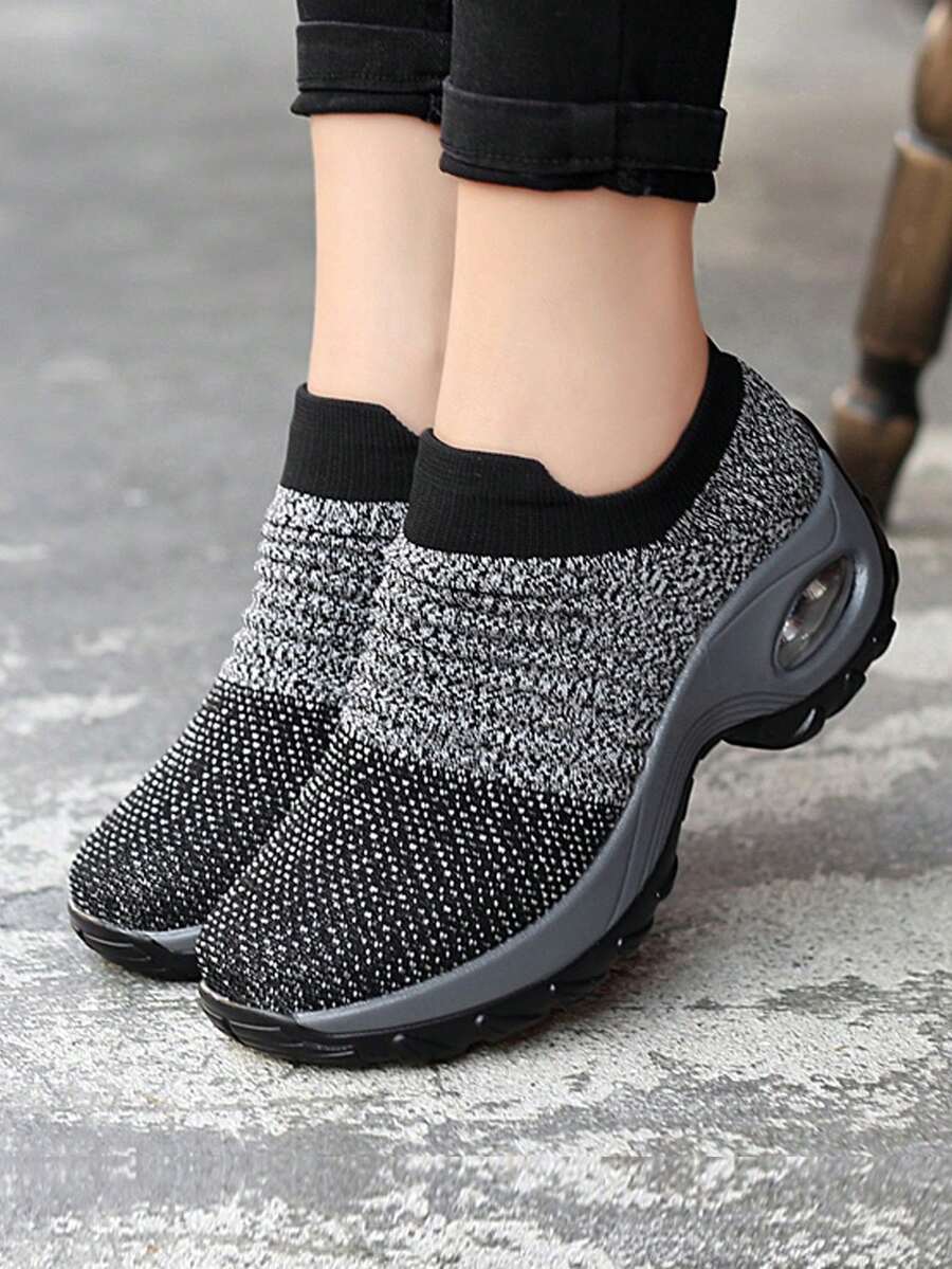 Women Two-Tone Walking Shoes,  Cushioning Casual Sports Shoes, Height-Increasing Sneakers