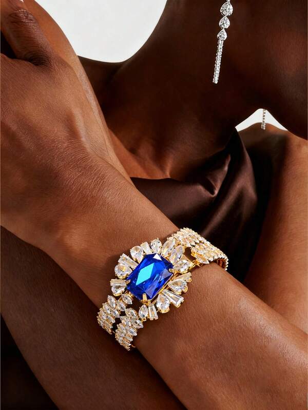 1pc Criss-Cross Rhinestone Bracelet, Exaggerated Design, High-End Open Cuff Bracelet For Women