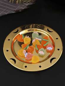 1/3/6 pièces Assiette étoile et lune, assiette de dîner en métal rond, plateau à fruits, collations, gâteaux, assiette à dessert pour le thé de l'après-midi, pour les rassemblements familiaux, la décoration de restaurant, réutilisable, lavable au lave-vaisselle, assiette de décoration de table, assiette décorative pour fête à thème de vacances, décoration de la maison - Doré - Voir 7