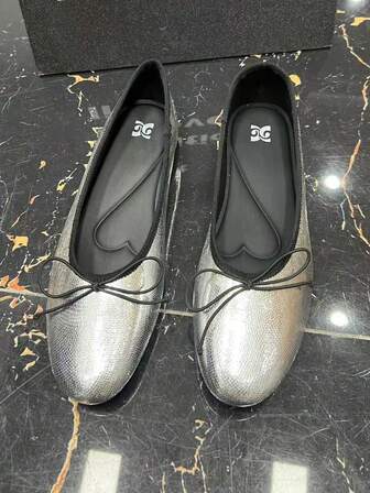 1 Pair Women's Casual Mary Jane Flat Shoes, Solid Color Elegant Bow Round Toe Design, Lightweight Soft Material, Suitable For Holidays, Weddings, Parties, Office, All Seasons