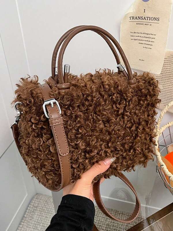 2025 New Fashion Patchwork Plush Handbag, Niche Design Crossbody Bag, Zipper Closure, Soft Plush Material, Solid Color, Lightweight & Minimalist Bucket Bag