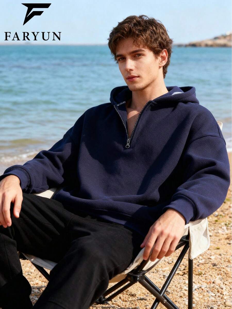 Men's Outdoor Half-Zip Hoodie In White And Gray, Men's Stylish Daily Hooded Jacket