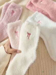 3/6Pairs Of White And Pink Fuzzy Women's Crew Socks, Bow Pattern Warm Socks, Soft And Comfortable, Suitable For Autumn And Winter,Random Colors - 3對 - 查看 2