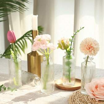 1pc Ribbed Transparent Glass Bud Vase, Live Bud Vase, Loose Bud Vase, Mini Retro Style Vase, Retro Decorative Vase For Dining Table Decoration, Wedding Banquet, Home Decoration, Autumn Garden Decoration, Flowerpot, Outdoor Decoration, Bohemian And Nordic Style Flower Arrangement Decoration