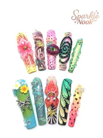 Each Set Consists Of 10 Handmade Acrylic Panels In The Shape Of A Y2K Coffin. The French Design Is Complemented By Rhinestones, Eyes, Butterflies, And Petal Decorations, And Comes In A Variety Of Colors And Nude Options. 3 Sizes To Fit, Suitable For Parties, Dances, And Daily Wear, Comes With A Nail Kit, Making It An Ideal Press On Nails Gift For Ladies And Girls.