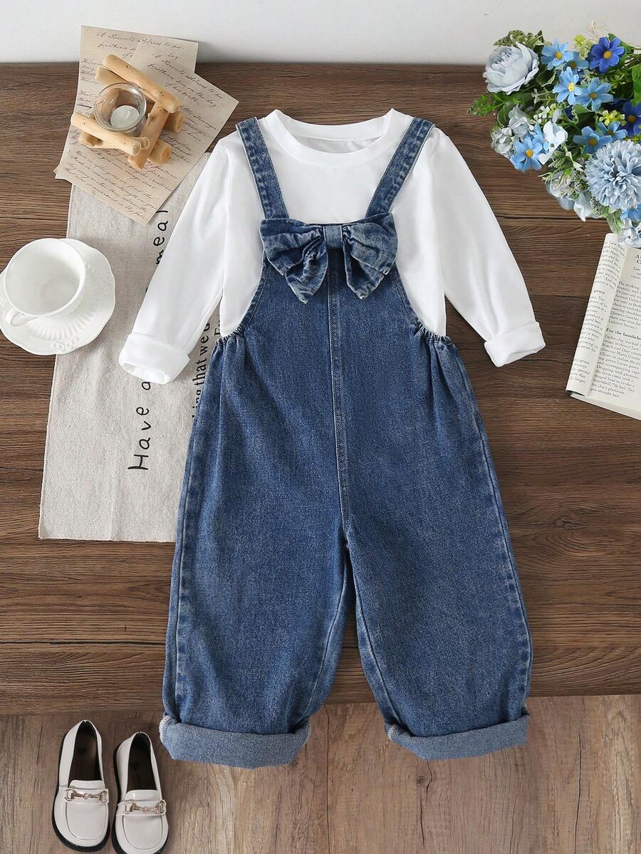Set de 2 piezas de camiseta casual simple y linda para niña joven + pantalones de peto de pierna ancha con lavado de copos de nieve azules de moda - Multicolor - Ver 1