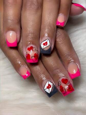 24 Pairs Of Square Polished Short-Shaped Nail Stickers, Full Coverage Of Artificial Nails, Featuring Valentine's Day Heart And Love Envelope Patterns, In A Mixed Color Scheme, With A Short Square Shape. Suitable For Women And Girls To Wear Daily And On Holidays, Valentine's Day Nail Decoration | Glossy Effect | Heart-Shaped Pattern Nails