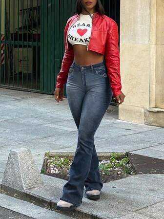 Jeans acampanados de ajuste ceñido, simples y casuales, con bolsillo delantero con botones y lavado para mujer