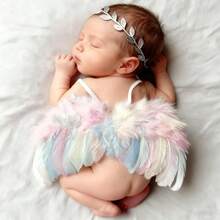 Zestaw rekwizytów do fotografii noworodkowej – regulowane skrzydła anioła + opaska na głowę z srebrnymi żyłkami, wielokolorowe pióra, odpowiedni dla noworodków, na obchody 100. dnia życia, do fotografii tematycznej, prezent na baby shower