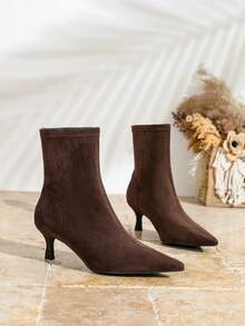 女士咖啡棕色尖头中高跟踝靴，套穿式，优雅时尚，适合派对、通勤等场合，猫跟设计，合成材质，秋冬季 - 咖啡棕 - 查看 5