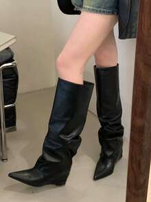 2025秋冬春夏新款欧美尖头高筒女靴，修身直筒靴，坡跟骑马靴