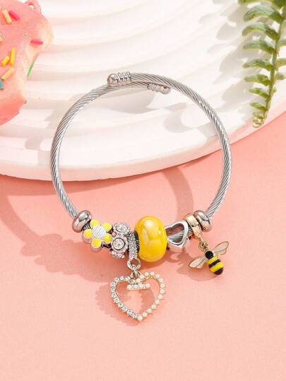 Cute Bee & Heart Crystal Charm Bracelet - Silver Tone Stainless Steel Cable Bangle, Floral Beaded Fashion Jewelry For Women, Unique Gift For Her Must-Have Jewelry For Women's Collection