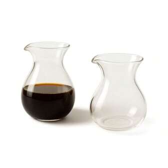 Strike Glass Carafe 500 1000ml Elegant Curved Design With Flat Bottom And Pouring Spout Ideal For Coffee Tea Wine And Delicate Beverage