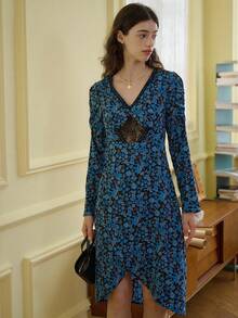 Simple Retro Women's Polyester Lace Print V-Neck Long Sleeve Maxi Dress - Blue - View 8